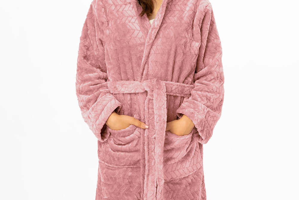 Discover Why the Velvet Robe Is This Winter’s Must-Have Item! – Morano ...