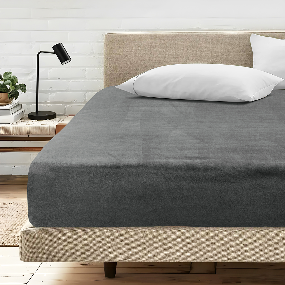 Single Fitted Velvet Sheet