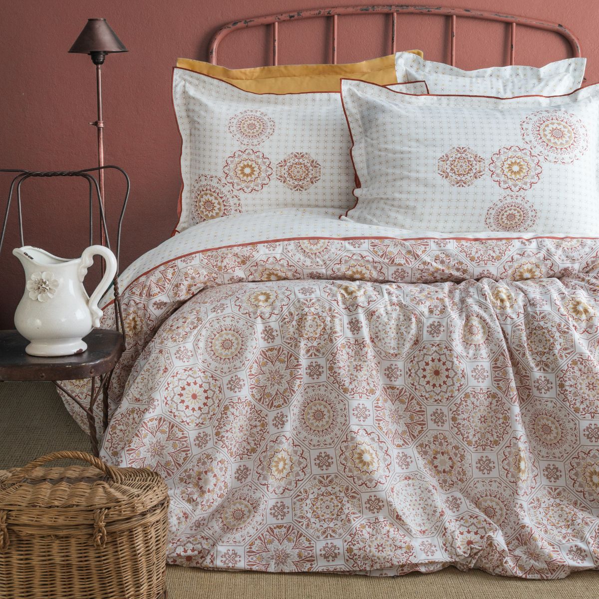 Printed Pique Coverlet Set