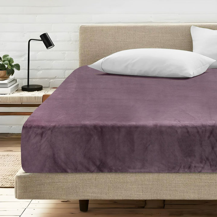 Fitted Velvet Sheet Morano