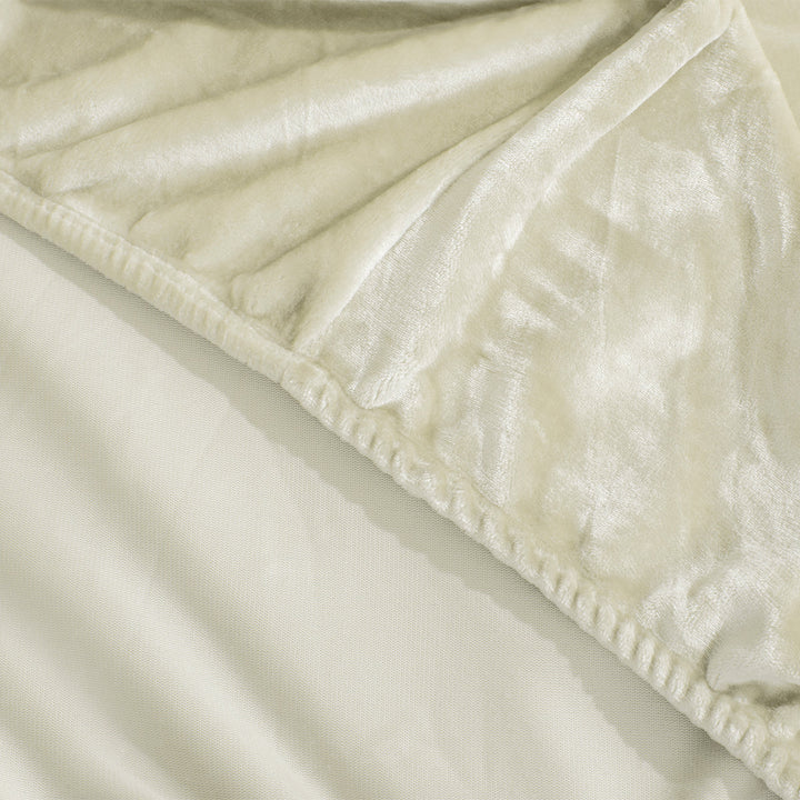 Fitted Velvet Sheet Size 120 x 200 Beige Morano Textiles