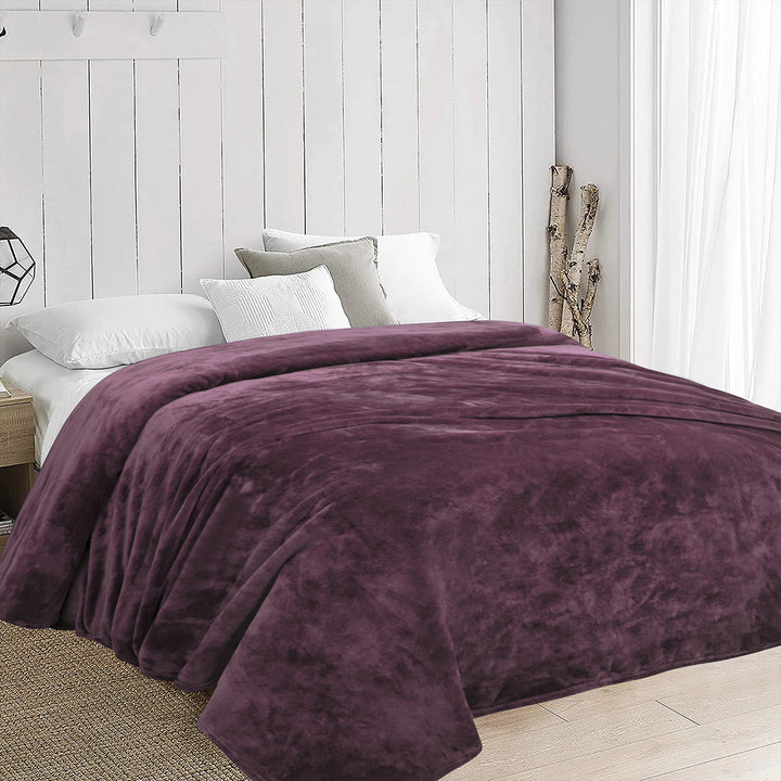 Velvet Blanket Dark Purple 220 x 240 Morano Textiles